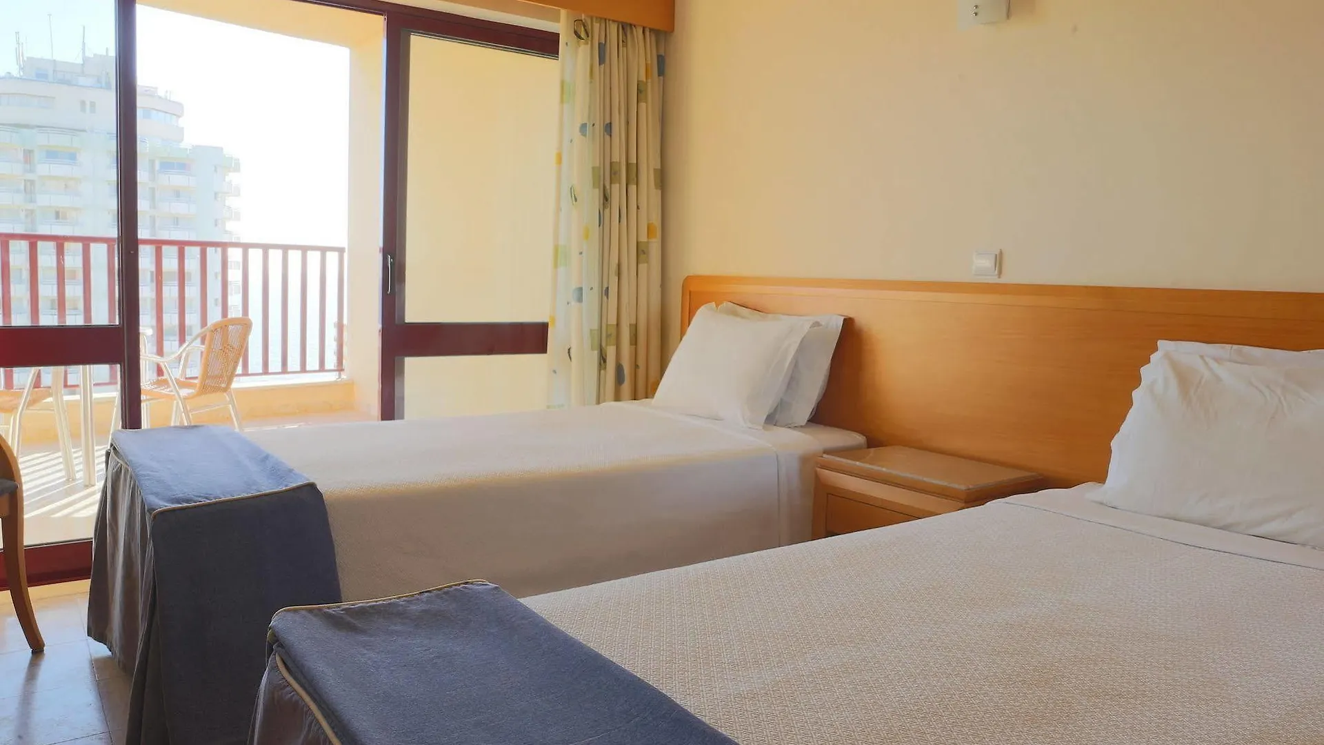 *** Aparthotel Clube Praia Mar Apartamentos Turisticos Praia da Rocha Portugal